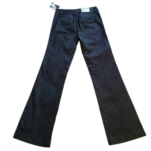 NWT Gap Fit Slung Fit Dark Denim Jeans Size 2R - Low Rise & Hip-Hugging Fit - Picture 3 of 6